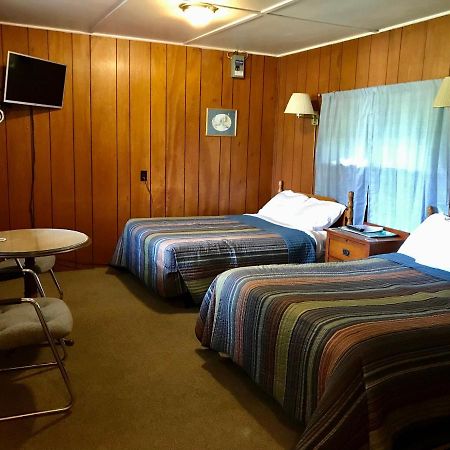 Chamber Lane Motel Round Lake Esterno foto