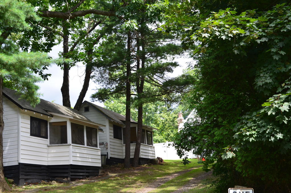 Chamber Lane Motel Round Lake Esterno foto